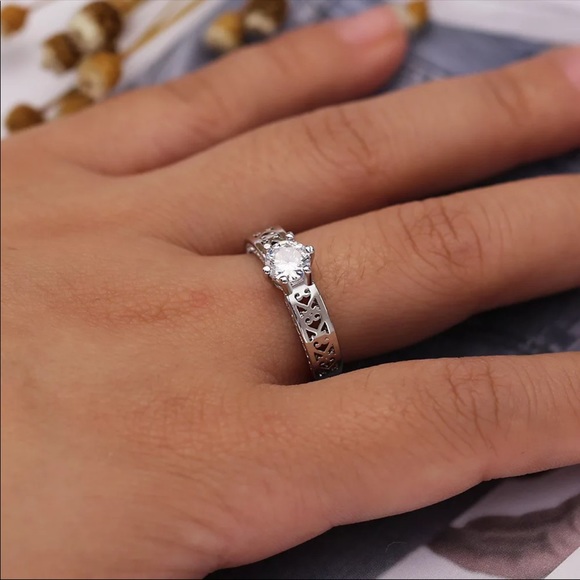 New 925 Silver Women’s Wedding Diamond Ring - Picture 6 of 6